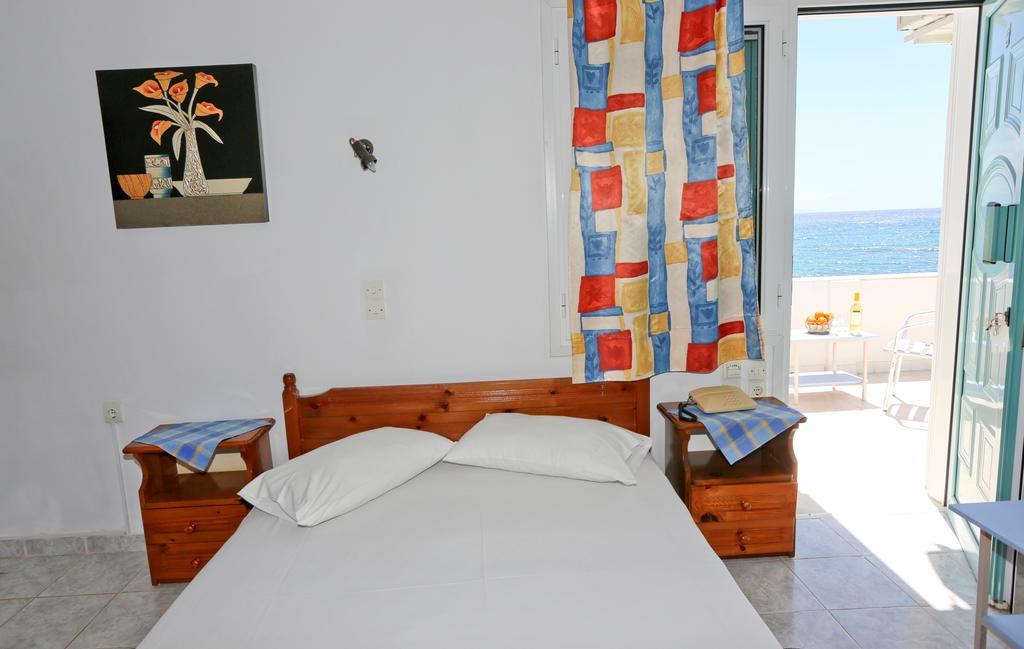 Akrogiali Hotel Plomari Rum bild