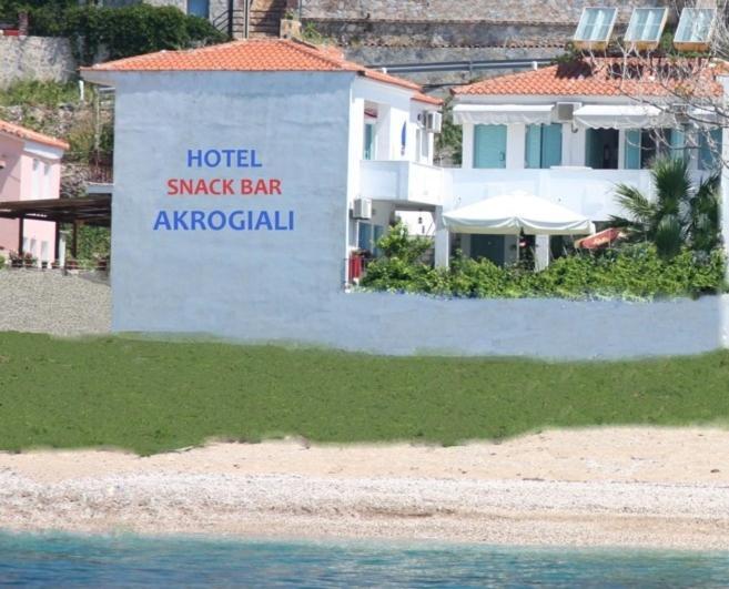 Akrogiali Hotel Plomari Exteriör bild